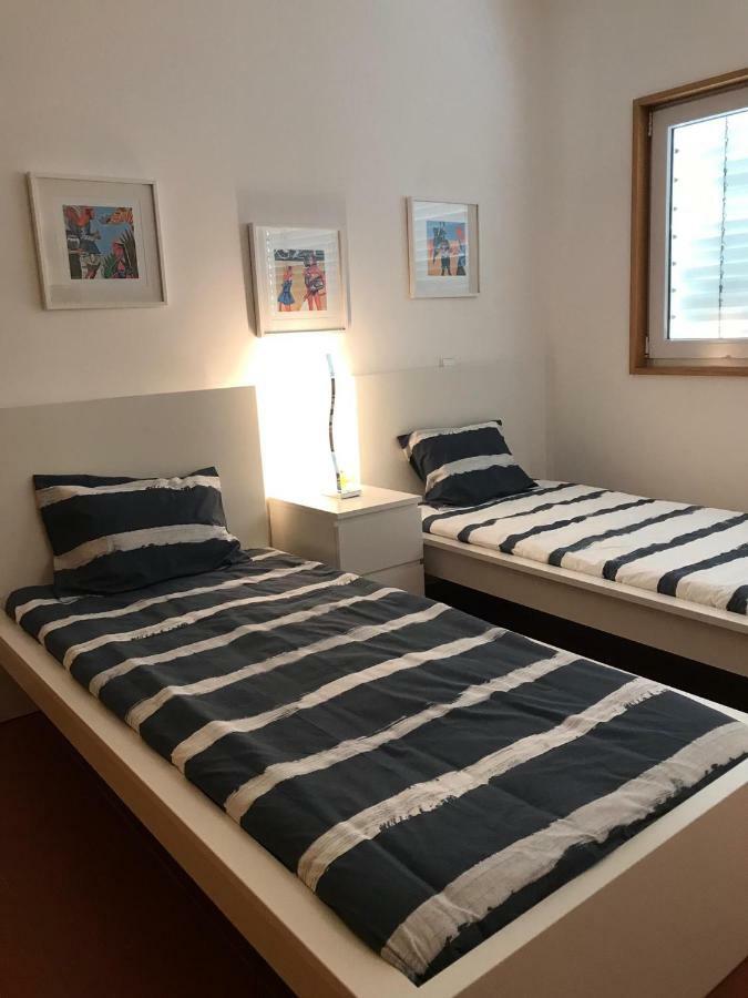 Apartamento Da Marina Lagos Luaran gambar